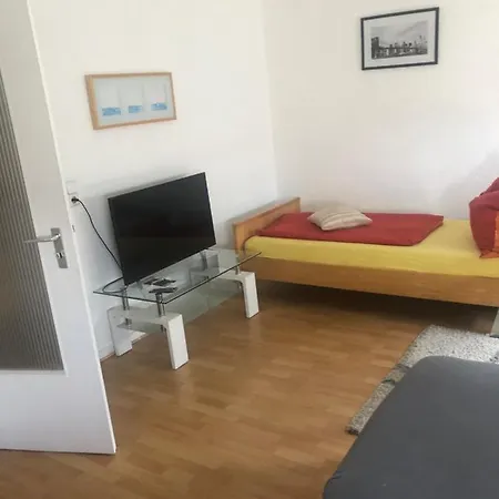 In Duisburg-rheinhausen 4* Duisburgo