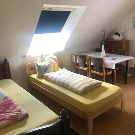 In Duisburg-rheinhausen 4* Duisburg